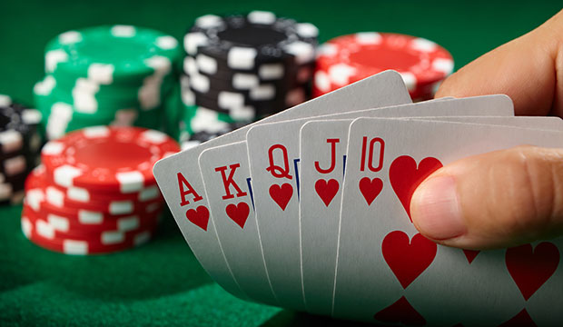 List Of The Top Ten Advantages Of Playing Poker Online: Top Gains